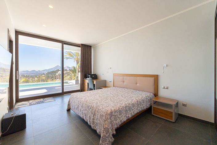 Image No.30-5 Bed Villa for sale