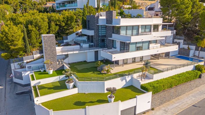 Image No.3-6 Bed Villa for sale