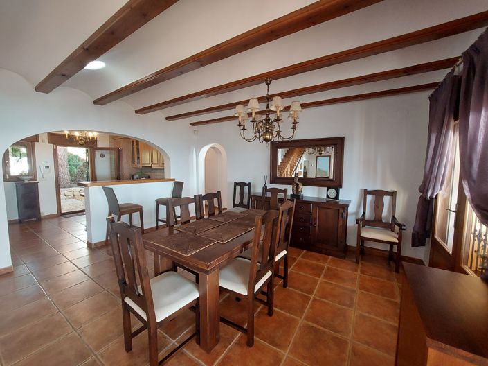 Image No.10-5 Bed Villa for sale