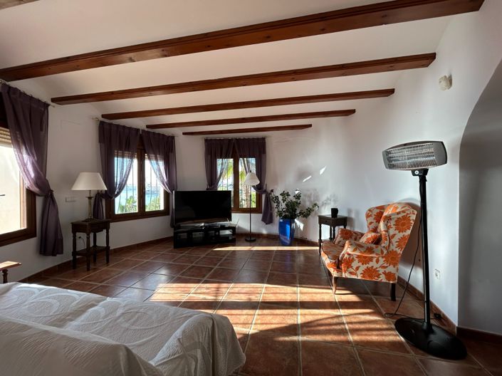 Image No.16-5 Bed Villa for sale