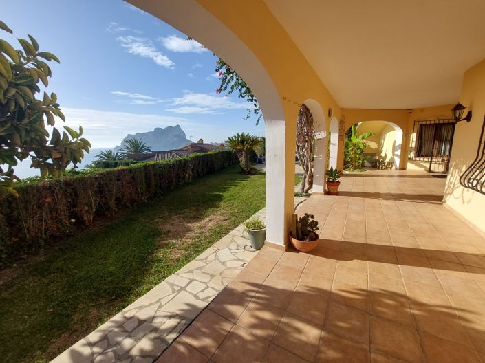 Image No.37-5 Bed Villa for sale