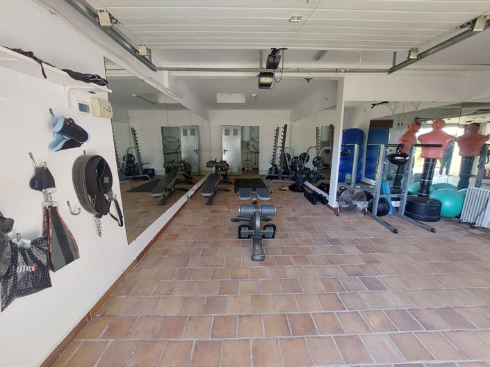 Image No.46-5 Bed Villa for sale