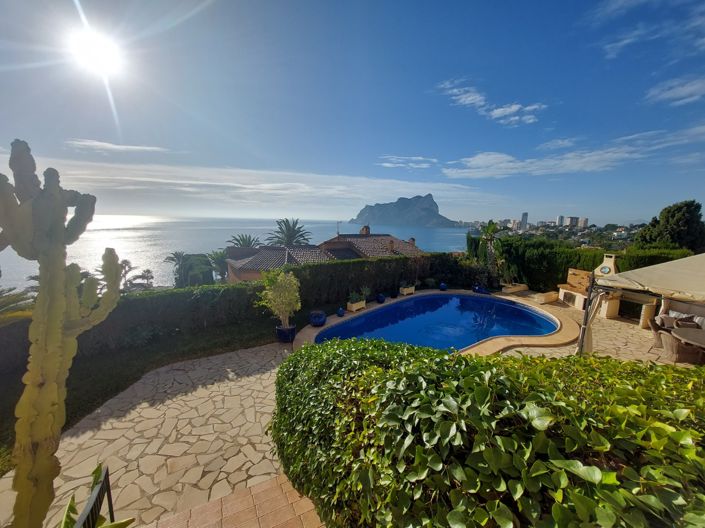 Image No.52-5 Bed Villa for sale