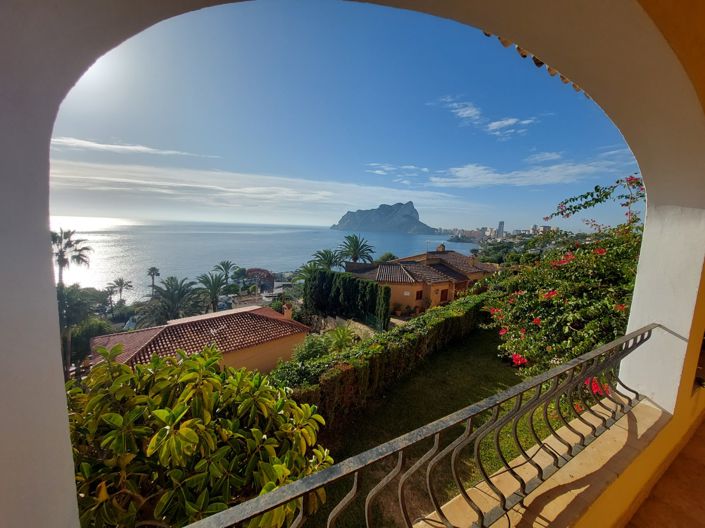 Image No.6-5 Bed Villa for sale