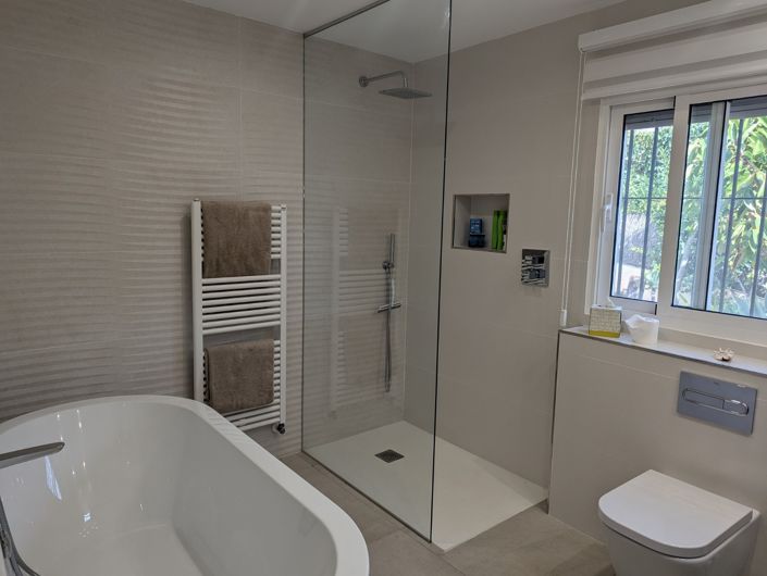 Image No.28-5 Bed Villa for sale