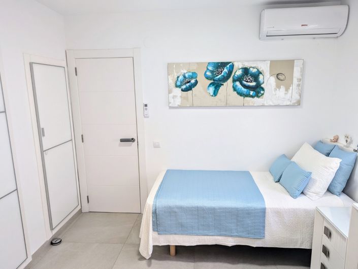 Image No.31-5 Bed Villa for sale