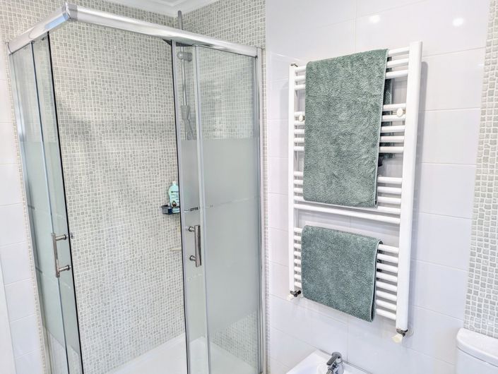 Image No.35-5 Bed Villa for sale