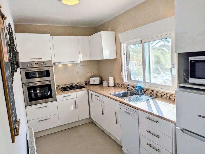 Image No.49-5 Bed Villa for sale