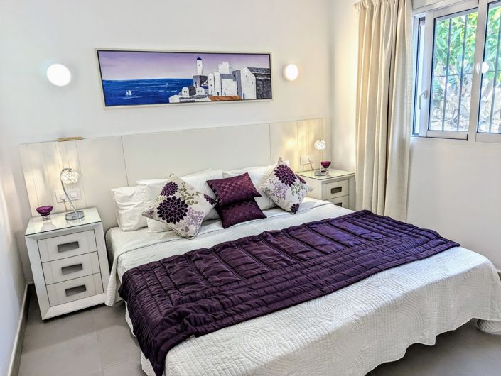 Image No.56-5 Bed Villa for sale