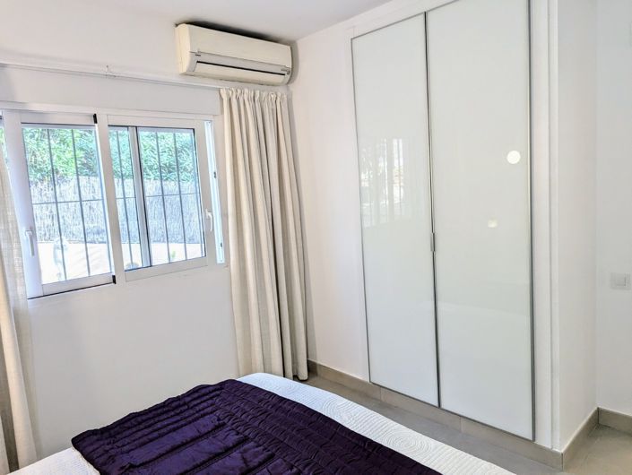 Image No.58-5 Bed Villa for sale