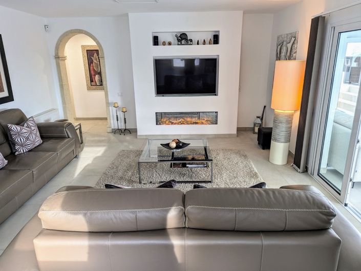 Image No.66-5 Bed Villa for sale