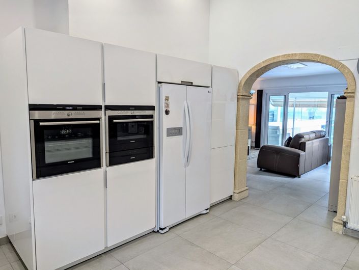 Image No.73-5 Bed Villa for sale