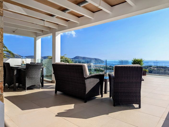 Image No.77-5 Bed Villa for sale