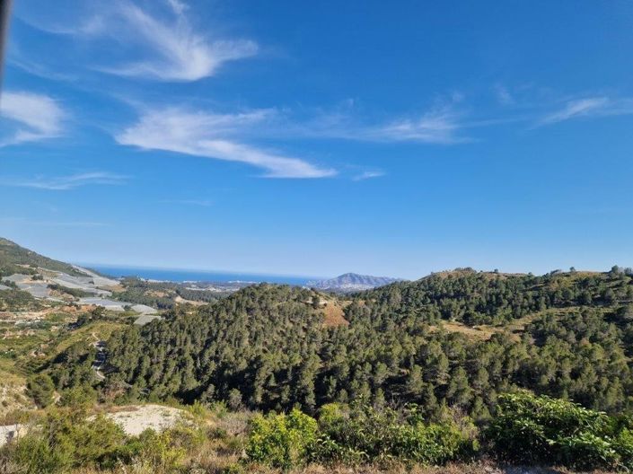 Image No.2-3 Bed Villa for sale