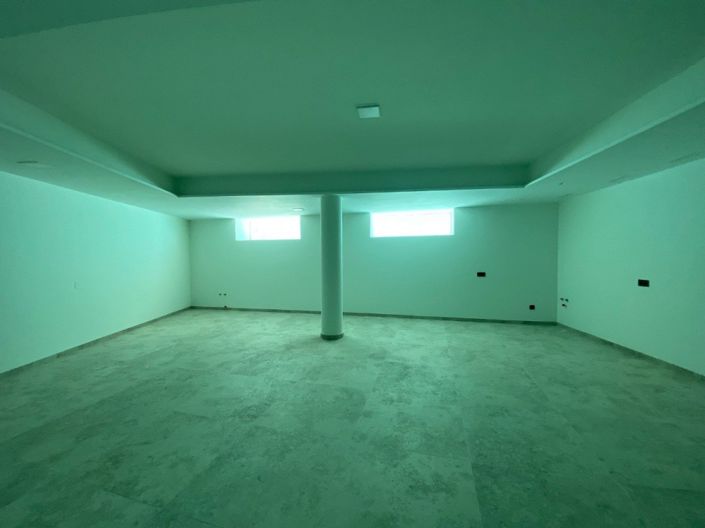 Image No.23-4 Bed Villa for sale