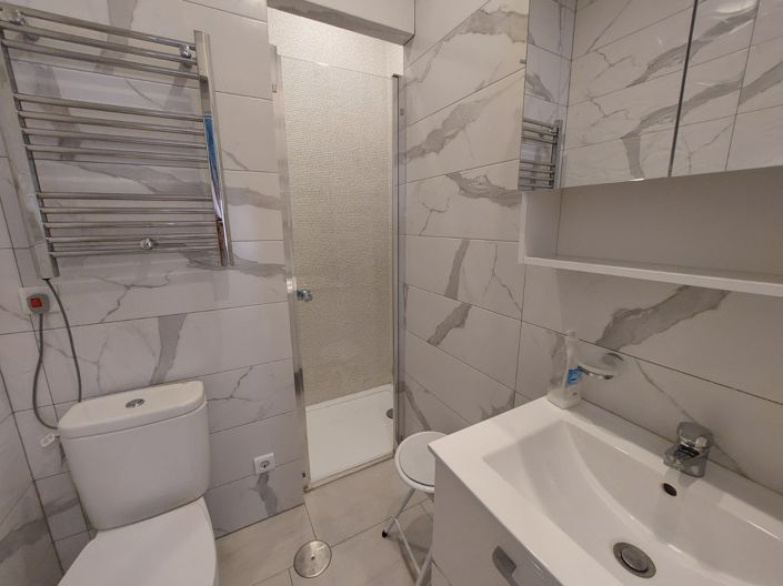 Image No.20-2 Bed Apartment for sale