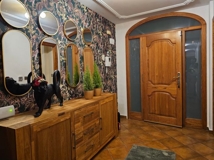 Image No.14-6 Bed Villa for sale