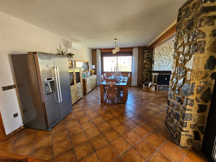 Image No.22-6 Bed Villa for sale