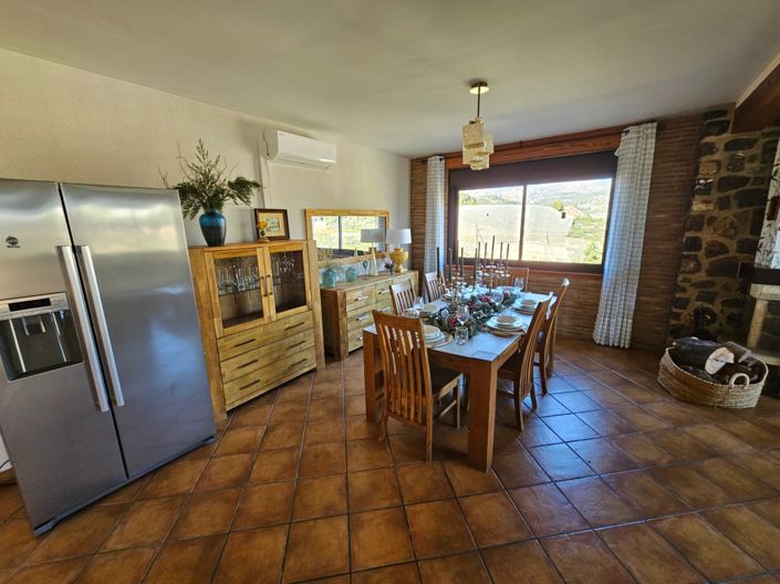 Image No.26-6 Bed Villa for sale