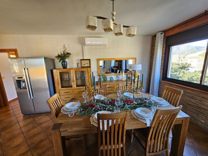 Image No.27-6 Bed Villa for sale