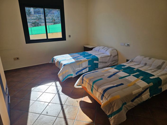 Image No.35-6 Bed Villa for sale