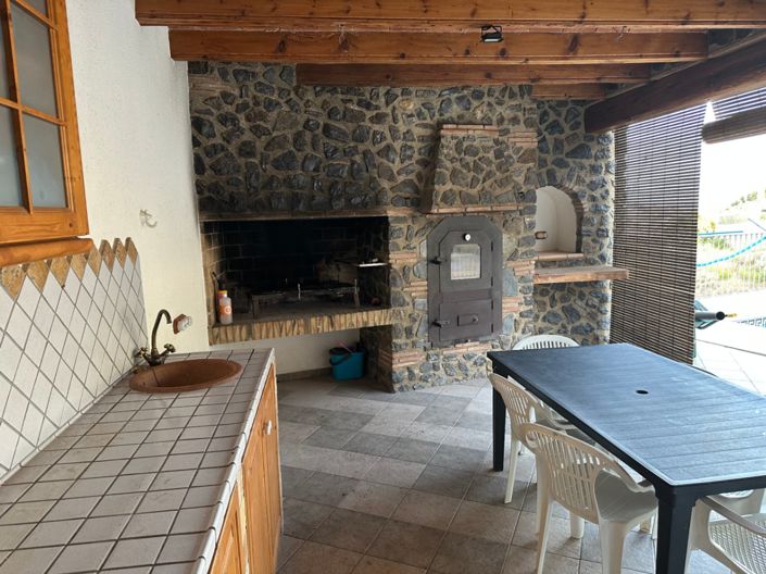 Image No.8-6 Bed Villa for sale