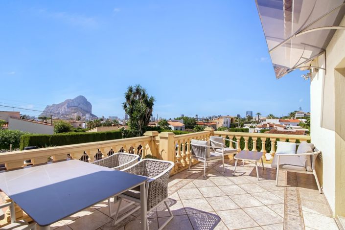 Image No.28-5 Bed Villa for sale