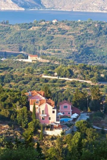 Image No.2-5 Bed Hotel for sale