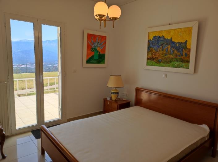 Image No.13-3 Bed House for sale