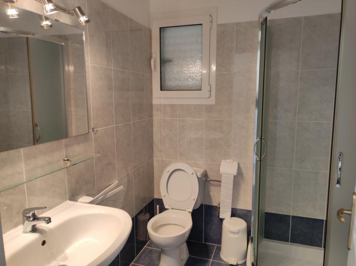 Image No.15-3 Bed House for sale