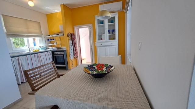 Image No.20-3 Bed Maisonette for sale