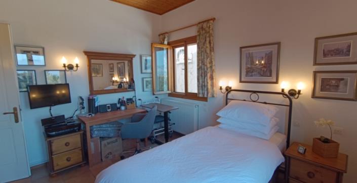 Image No.35-Villa for sale