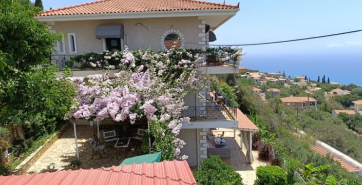 Image No.17-8 Bed House for sale