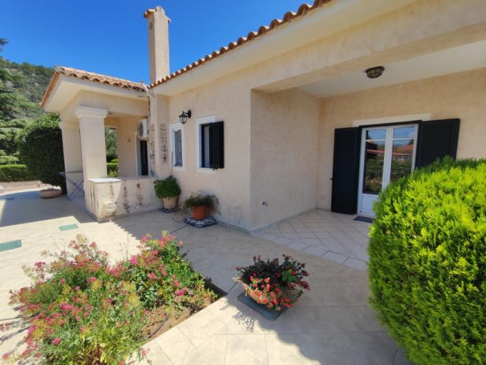 Image No.28-3 Bed House for sale