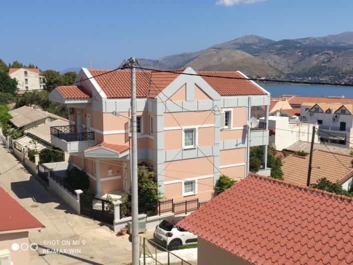 Image No.3-4 Bed House for sale