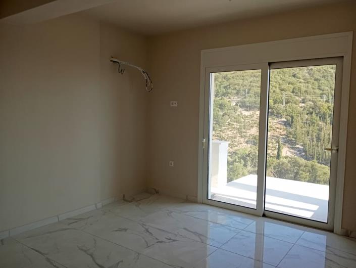 Image No.18-4 Bed Villa for sale