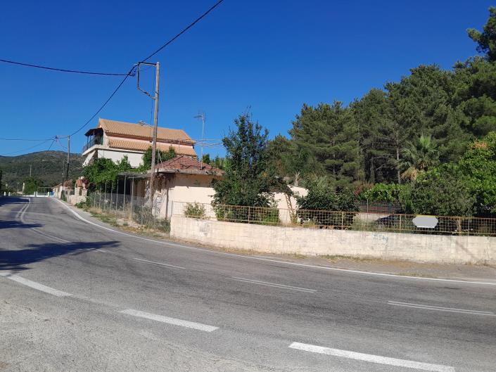 Image No.4-2 Bed House for sale