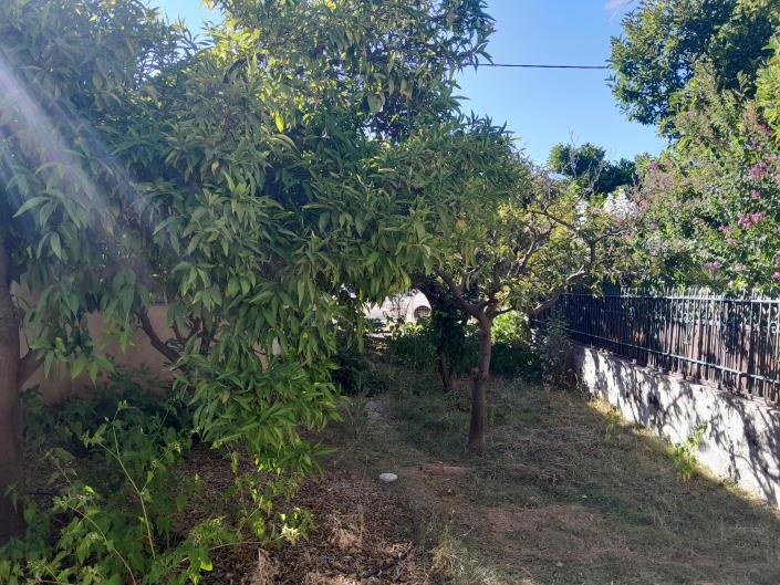 Image No.12-2 Bed House for sale