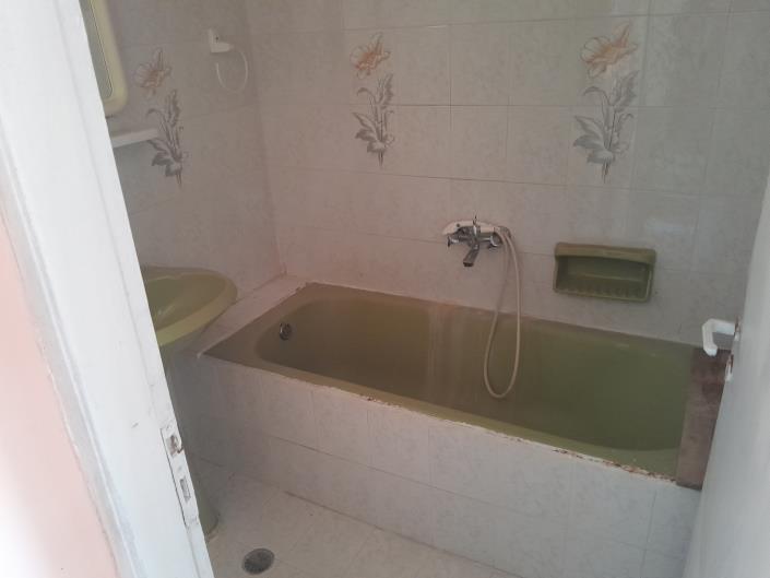 Image No.21-2 Bed House for sale