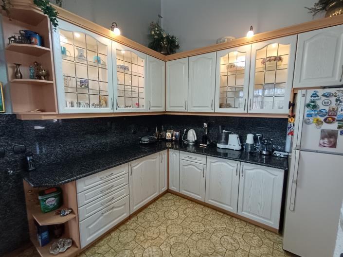 Image No.29-3 Bed House for sale