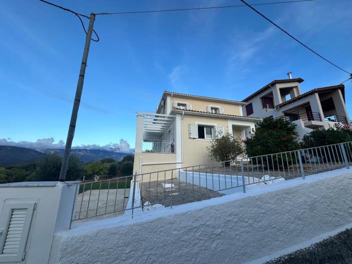 Image No.3-3 Bed Villa for sale