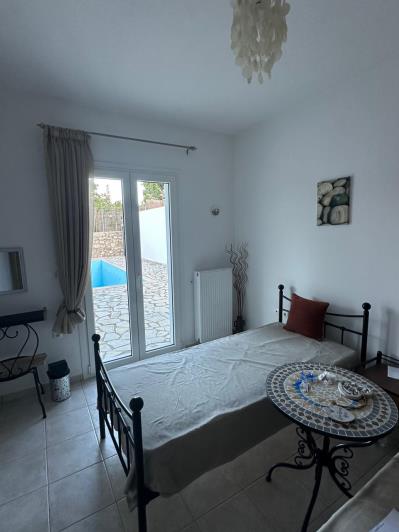 Image No.12-3 Bed Villa for sale