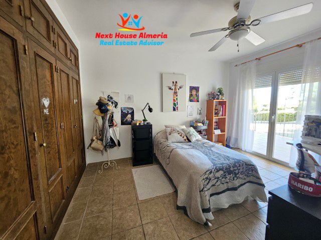 Image No.41-4 Bed Villa for sale