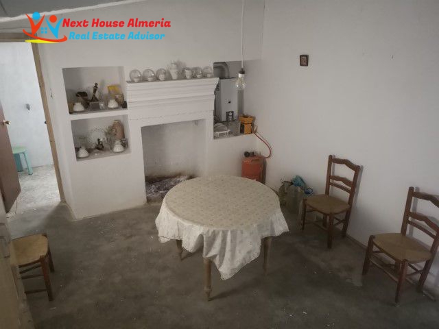 Image No.38-3 Bed Country House for sale