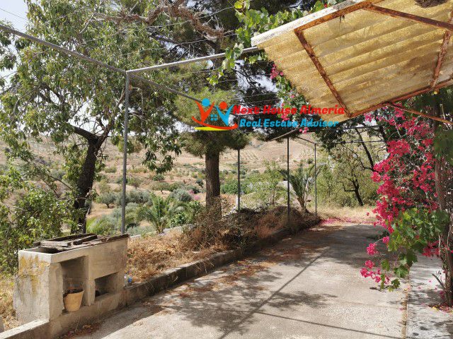 Image No.41-3 Bed Country House for sale