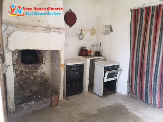 Image No.45-3 Bed Country House for sale