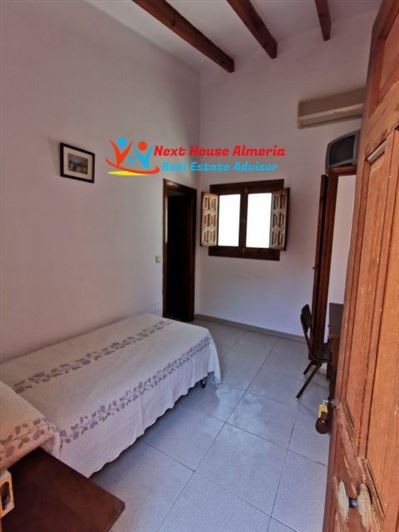 Image No.39-Commercial for sale