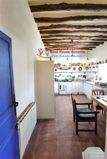 Image No.23-6 Bed Country House for sale