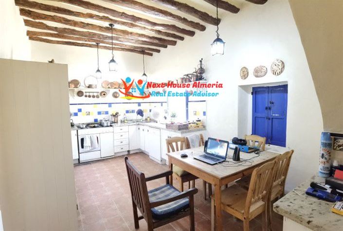 Image No.24-6 Bed Country House for sale