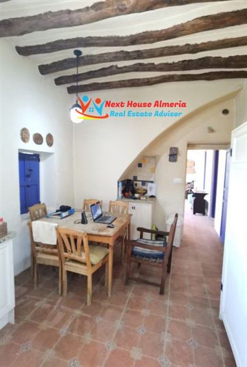 Image No.26-6 Bed Country House for sale